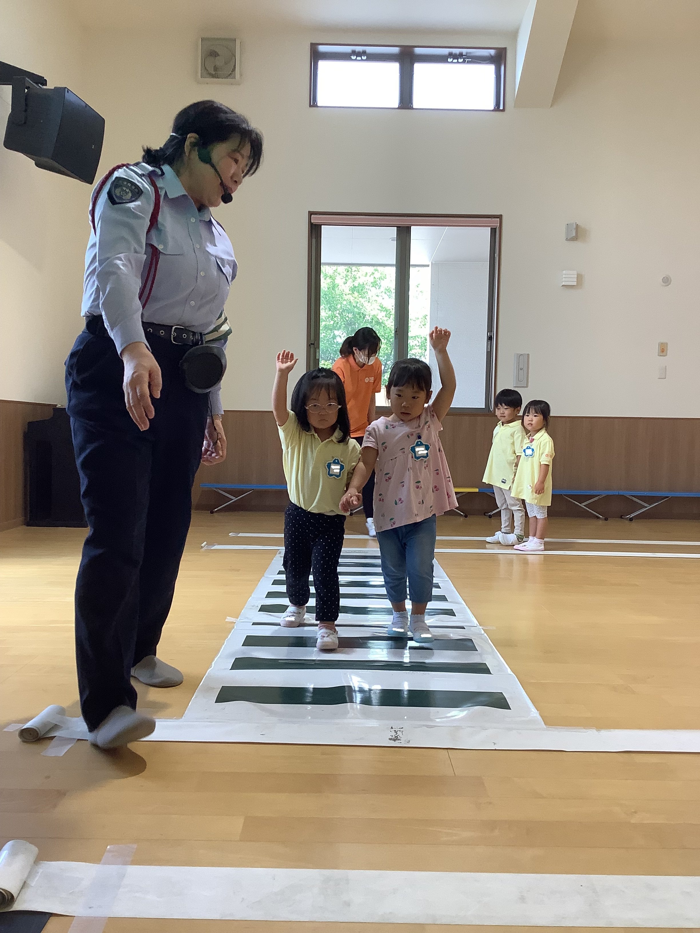 交通安全月3.jpeg