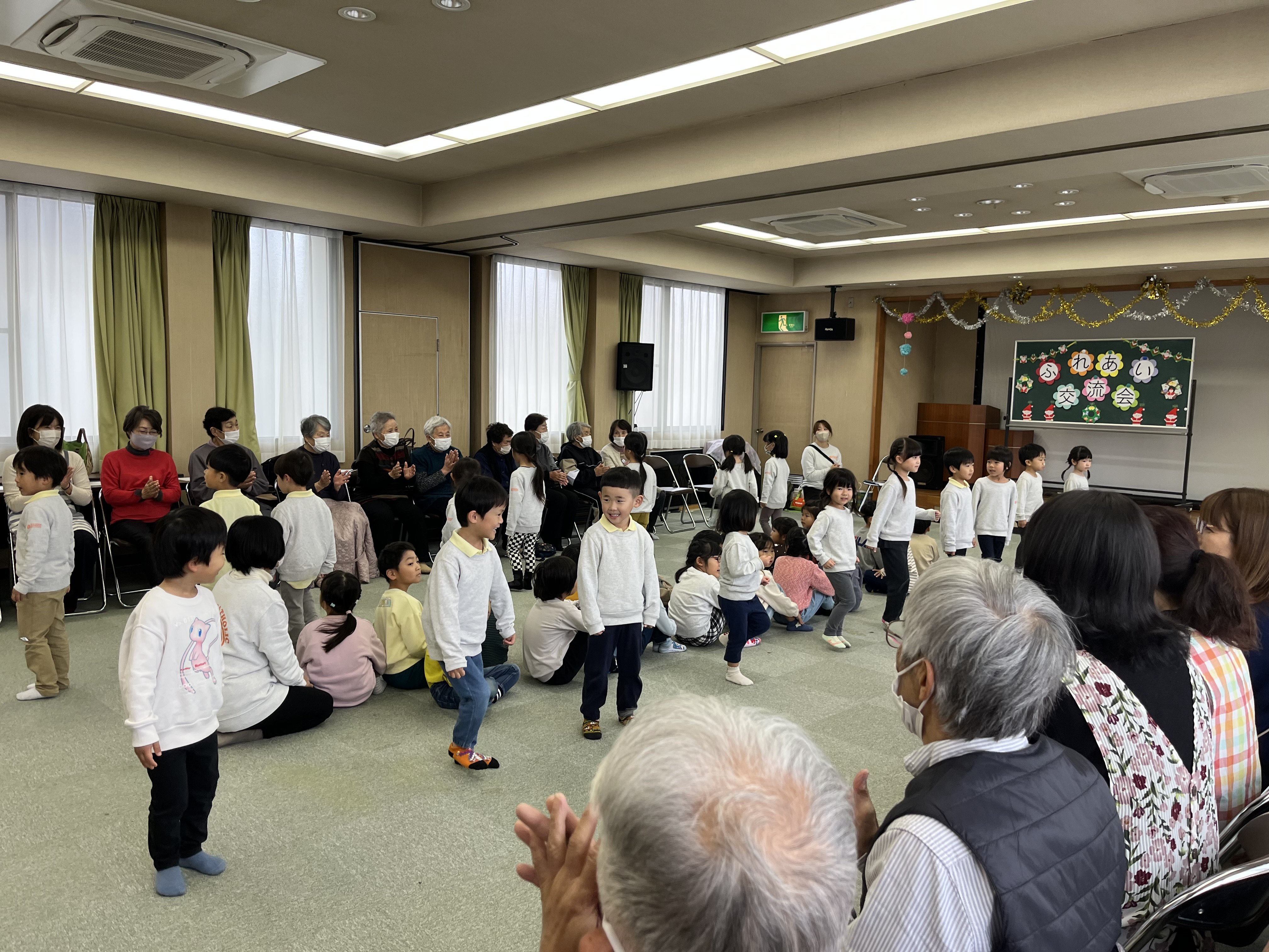 交流会2.jpg